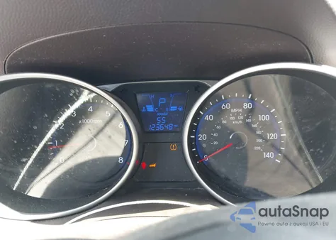 2014 Hyundai Tucson Se z USA, uszkodzony, nr VIN KM8JU3AG9EU797821